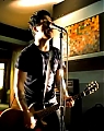 Green_Day_-_Waiting_5BOfficial_Music_Video5D_mp40038.jpg