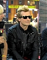 Green_Day_VH1_News_Interview_2012_28129_mp40092.jpg