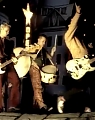 Green-Day---Hitchin-A-Ride-Official-Music-Video_mp40036.jpg