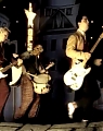 Green-Day---Hitchin-A-Ride-Official-Music-Video_mp40063.jpg
