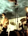Green-Day---Hitchin-A-Ride-Official-Music-Video_mp40092.jpg