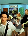 Green_Day_-_Redundant_5BOfficial_Music_Video5D_mp40390.jpg