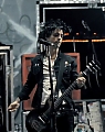 Green_Day___Oh_Love__-_5BOfficial_Video5D_mp4_Still005.jpg